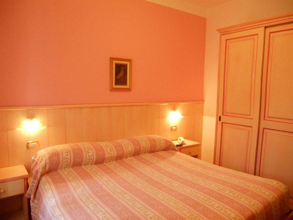 Albergo Ristorante Scanapa Castione della Presolana Exteriér fotografie